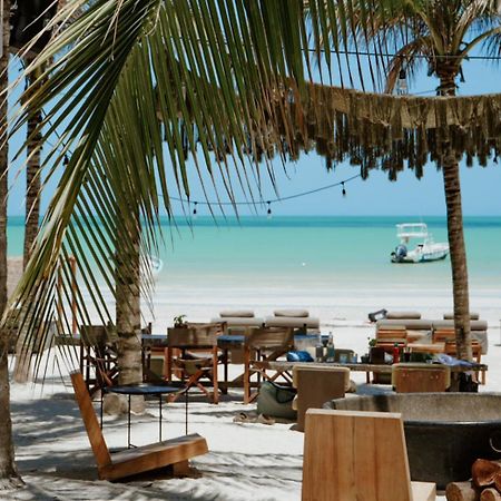 Casa Las Tortugas Petit Beach Hotel & Spa 홀박스아일랜드 외부 사진